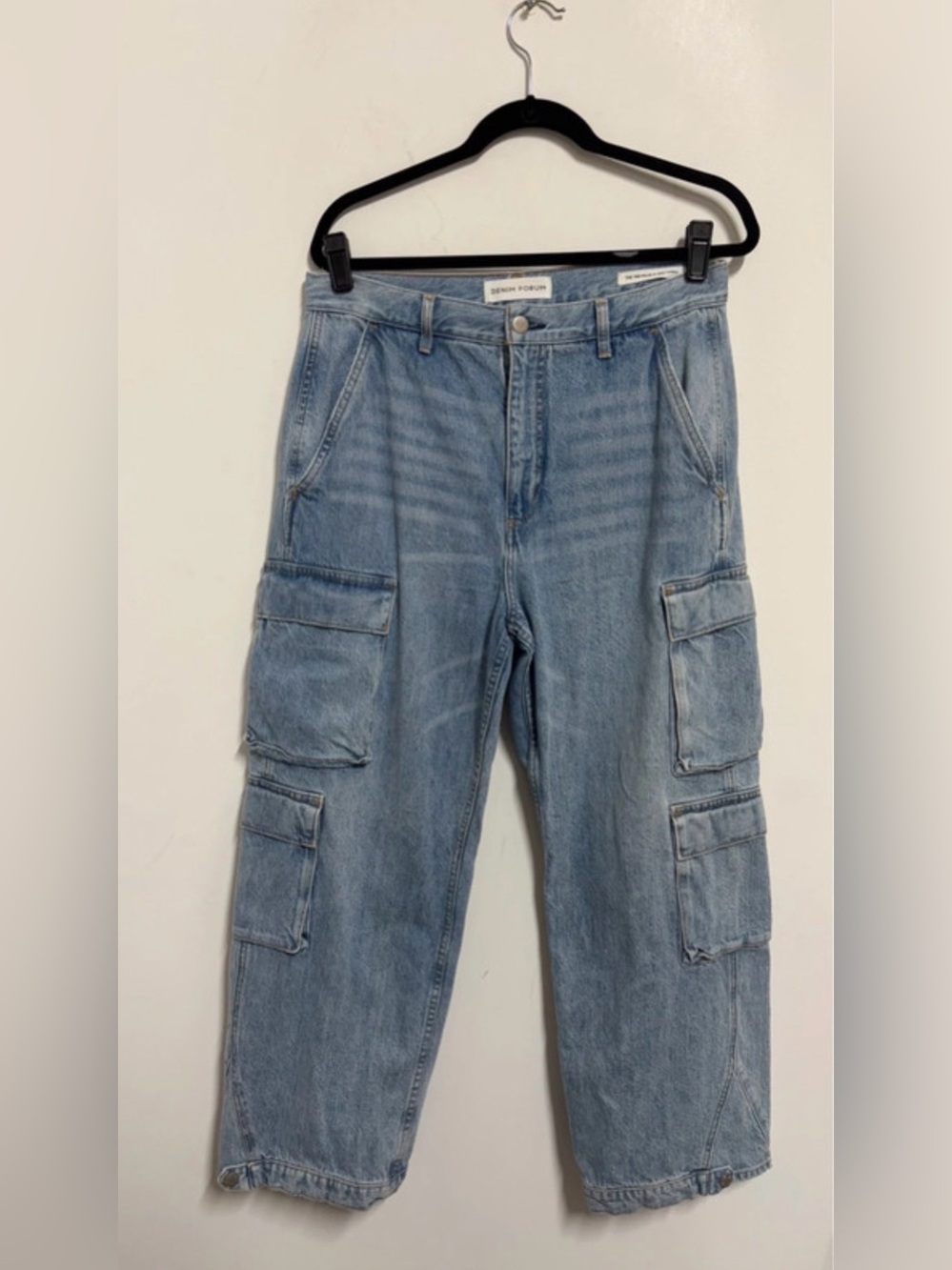 Aritztia Denim Forum Jeans Size 32 Light Wash The 90s Millie Hi Rise Cargo Baggy